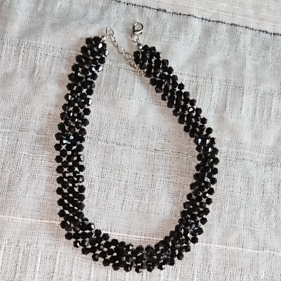 Jewelry - Elegant Black Beaded Choker Necklace